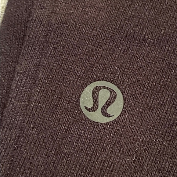 Lululemon Scuba High-Rise Cropped Jogger Black size 4 - Picture 8 of 12